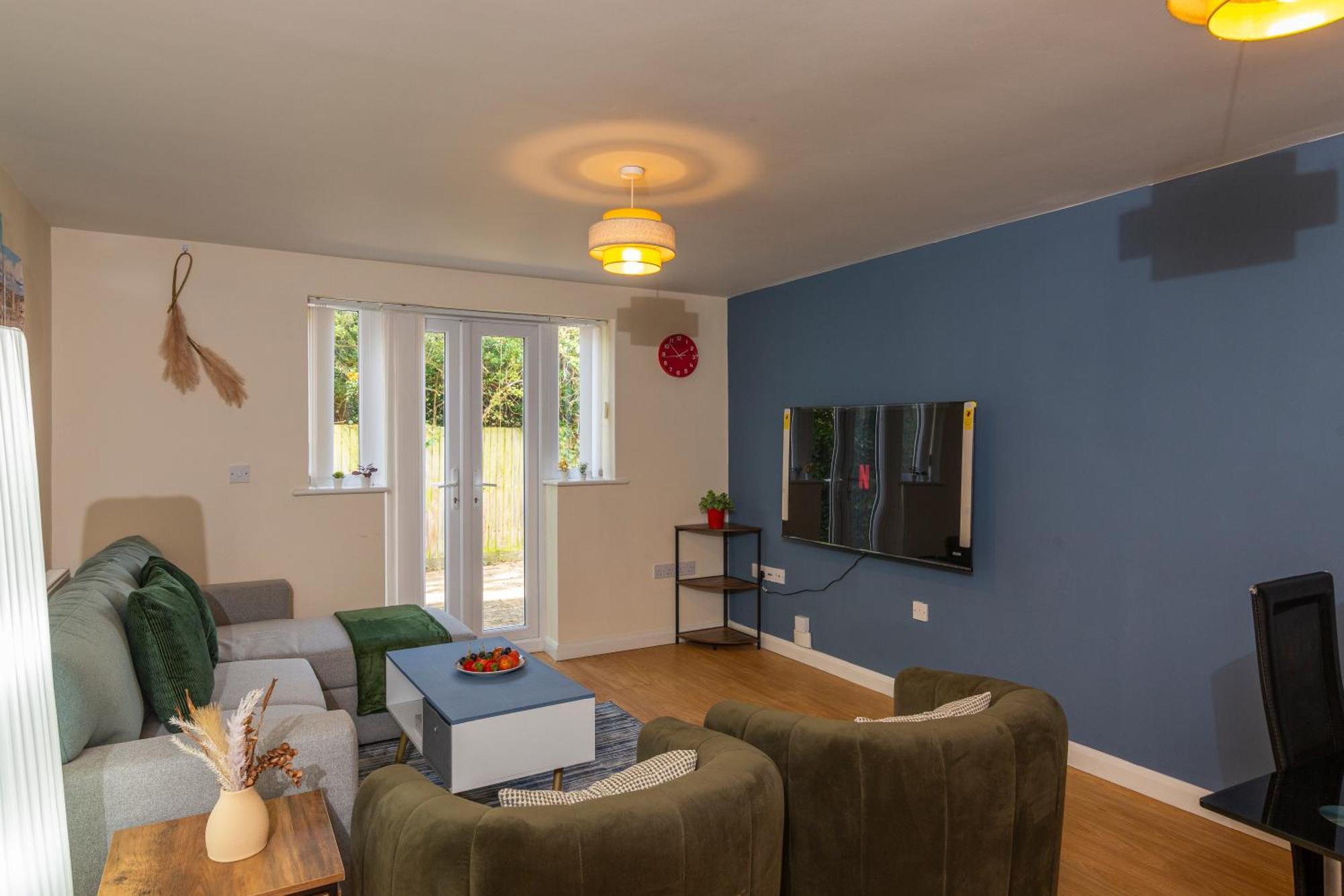 The Vogue Stay, 3 Bedrooms, 2 Bathrooms, Ideal For Jr & Oxford Hospitals, Free Carpark, Conveniently Located For Ring Road Access, 2 Miles From Oxford City Centre Easy Car & Bus Route Ngoại thất bức ảnh